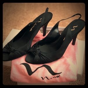 Evening peep toe shoes. Blk w/ subtle rhinestones